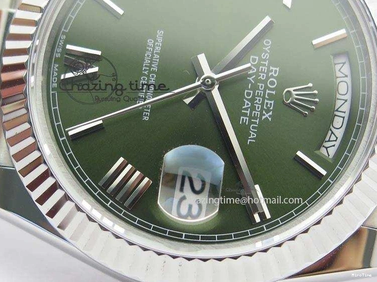 MiroTime 0508 Stretchable DayDate 40mm BP-Maker 228206 SS Green Roman Dial (Fluted Bezel) On SS Bracelet ETA 3904